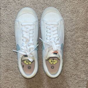 Nike White and Blue Classic Sneakers